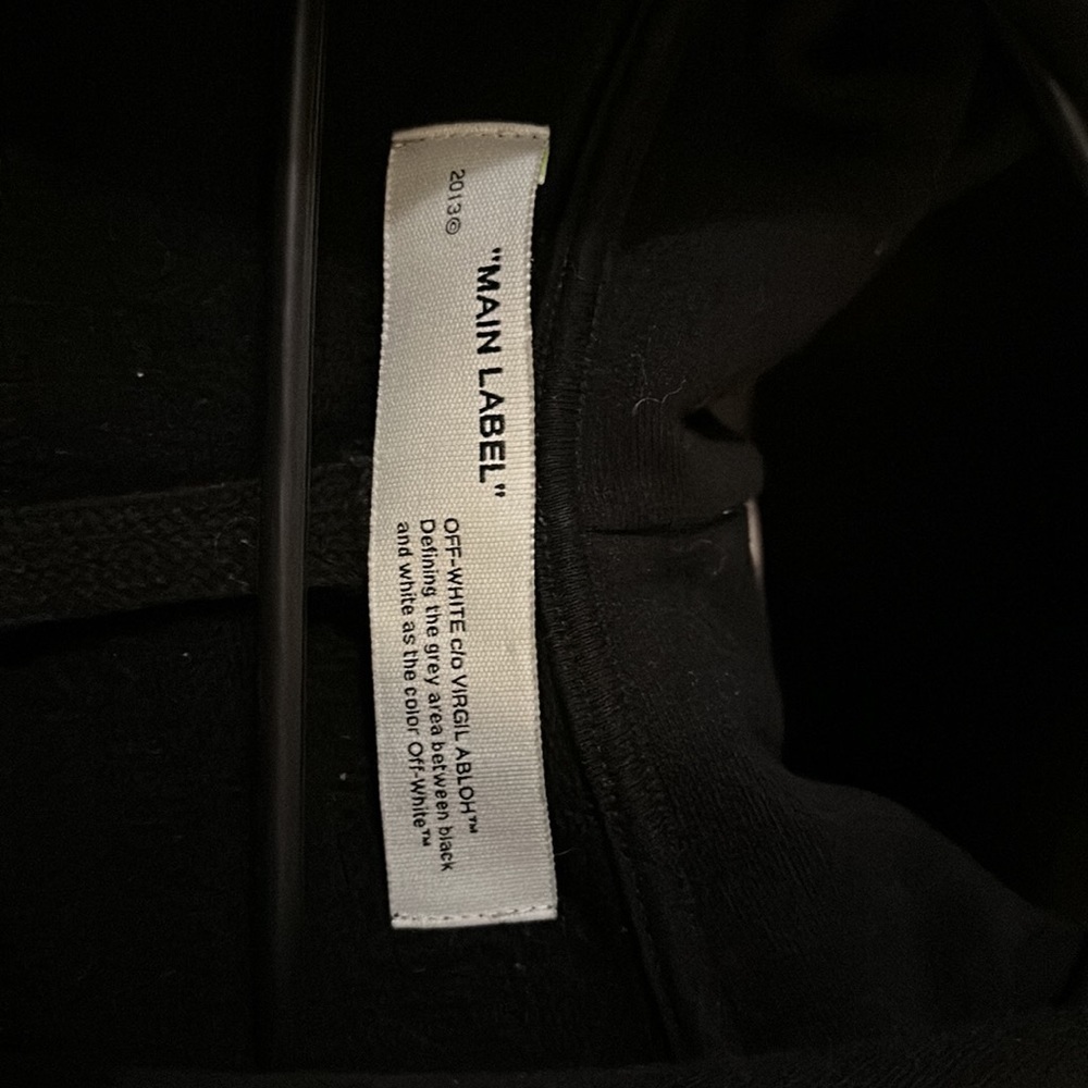 Off-White Tape Arrows Hoodie Retired and sold out - Picture 3 of 13